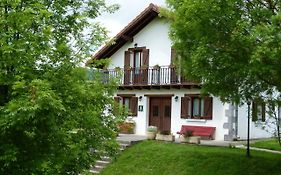 Hostal Mendilatz